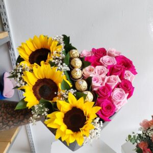 Boquet de girasoles + Rosas + Chocolates ferrero